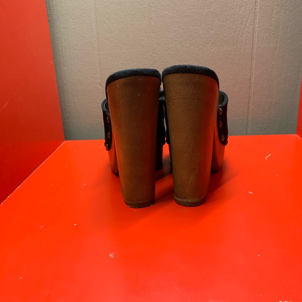 Mossimo shoes - Picture 4 of 4